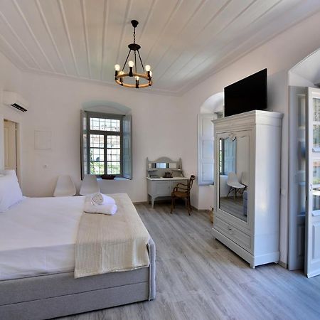 Hydra Art Suites ภายนอก รูปภาพ