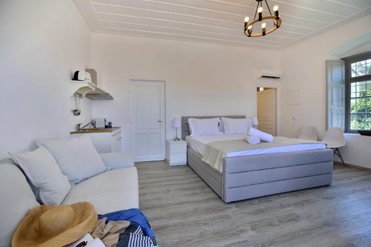 Hydra Art Suites ภายนอก รูปภาพ