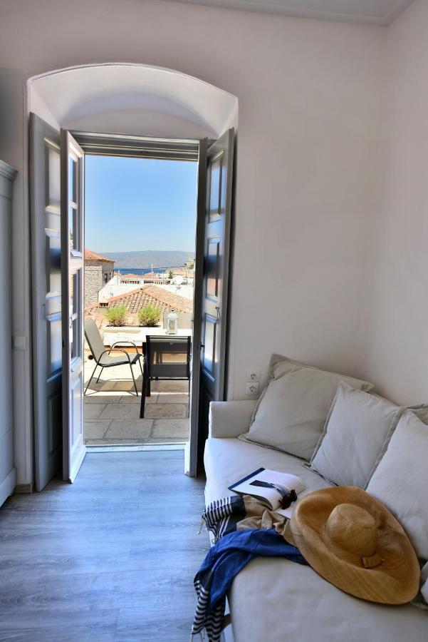 Hydra Art Suites ภายนอก รูปภาพ