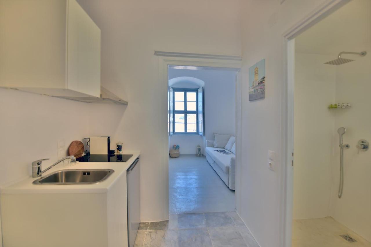 Hydra Art Suites ภายนอก รูปภาพ