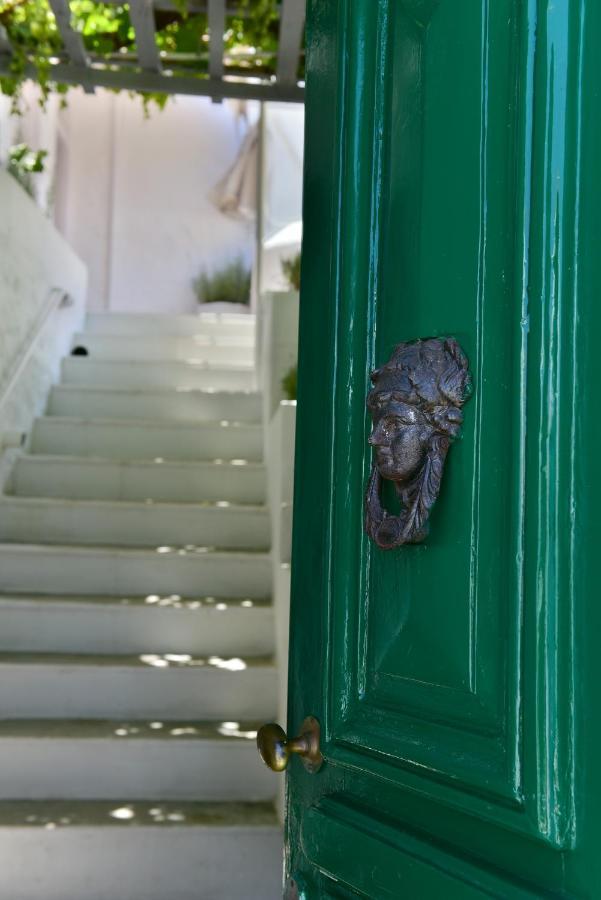 Hydra Art Suites ภายนอก รูปภาพ